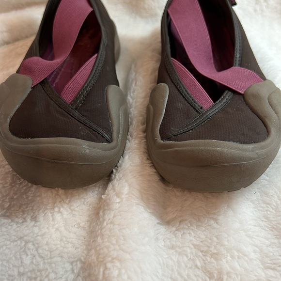 Crocs women’s 9 - Picture 9 of 9